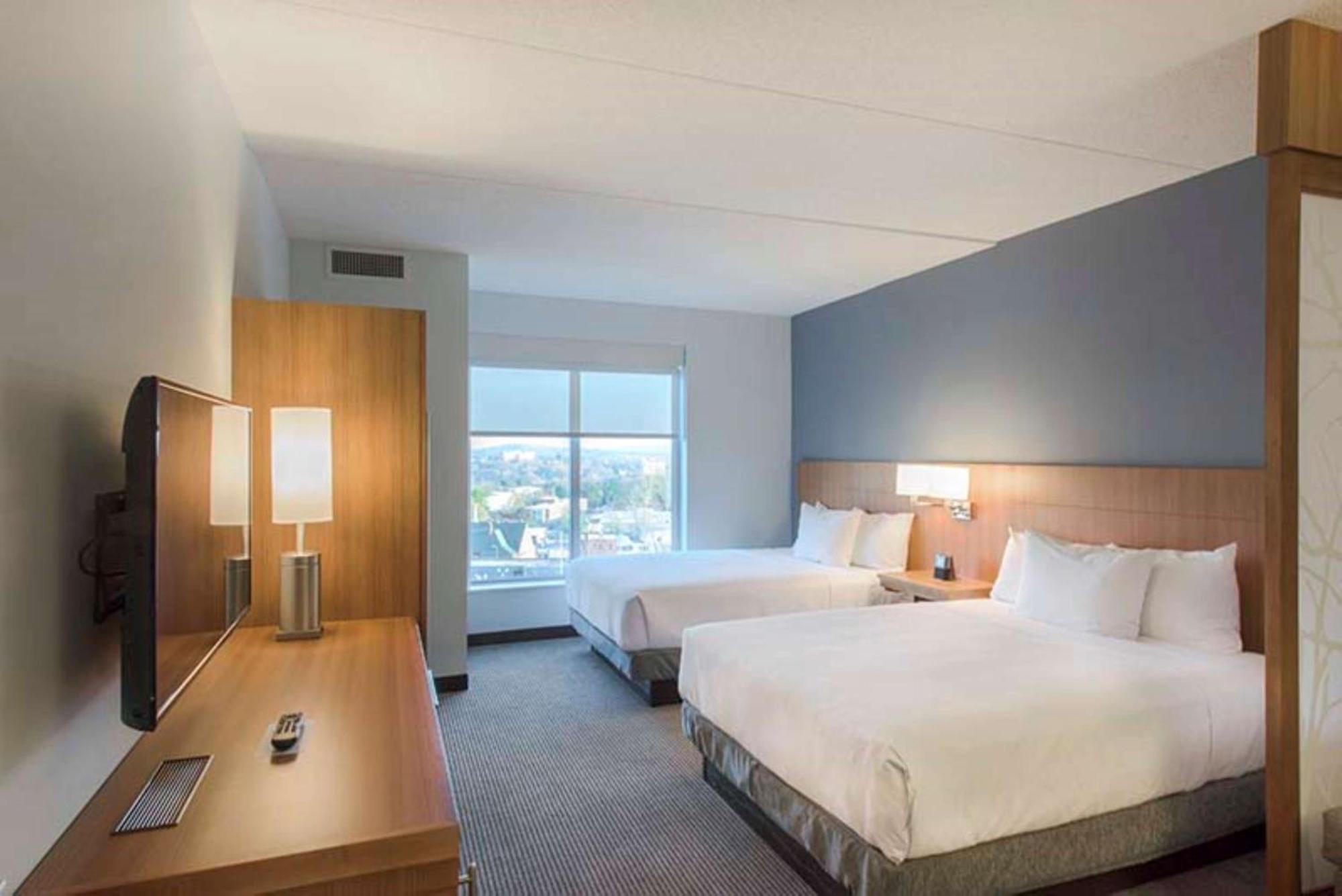 Doubletree By Hilton Asheville Downtown Extérieur photo