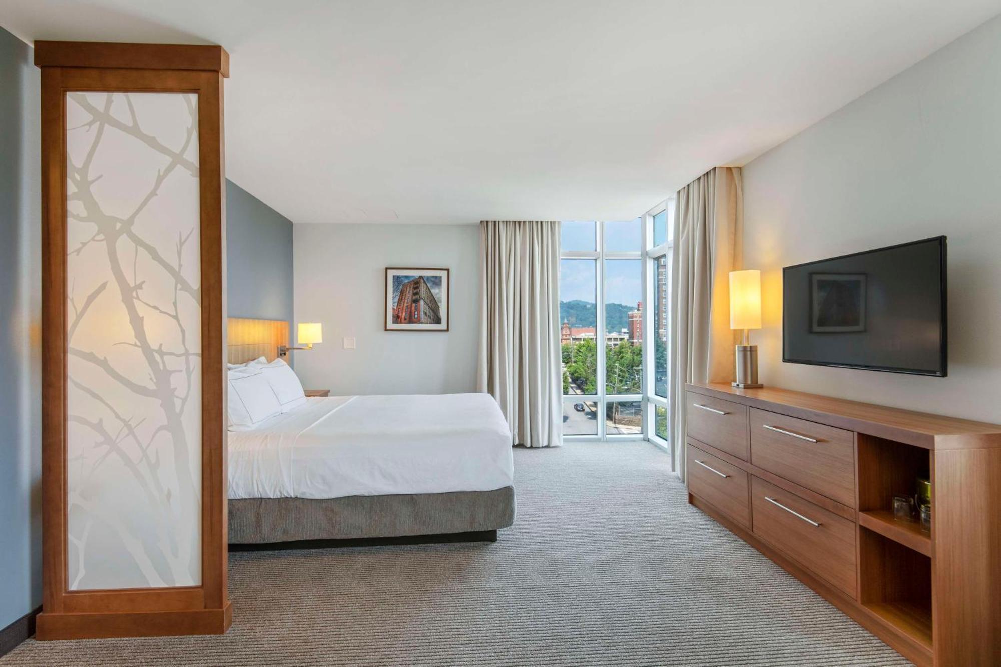 Doubletree By Hilton Asheville Downtown Extérieur photo
