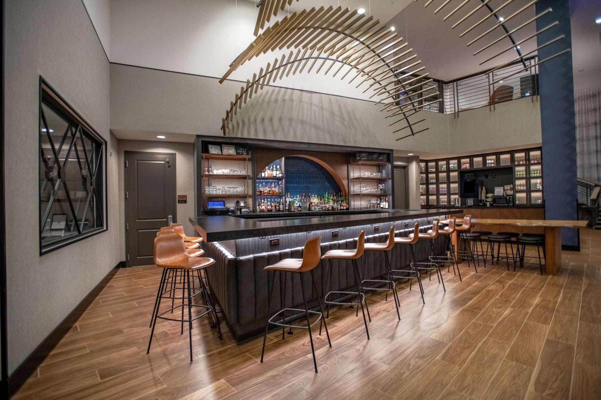Doubletree By Hilton Asheville Downtown Extérieur photo