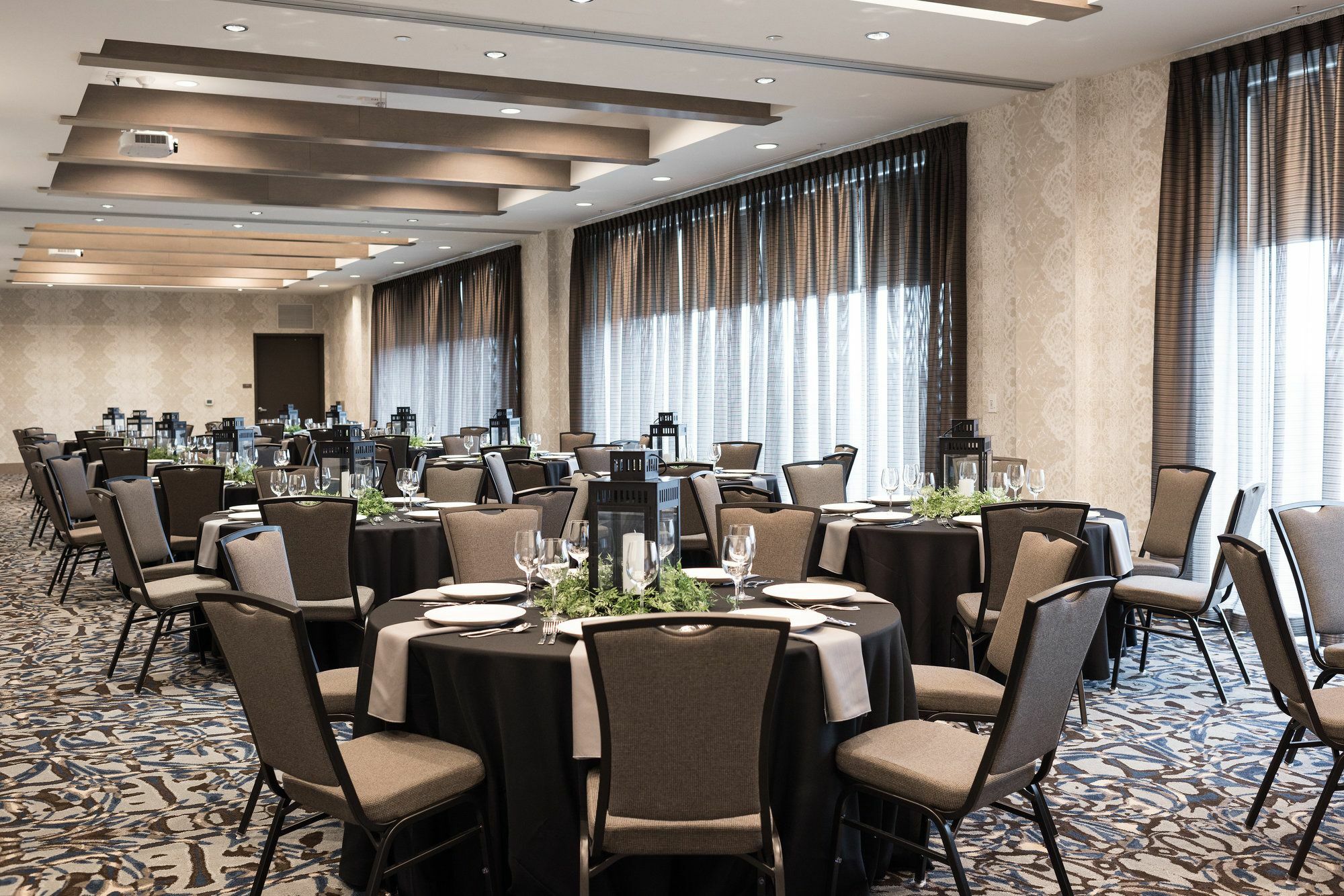 Doubletree By Hilton Asheville Downtown Extérieur photo